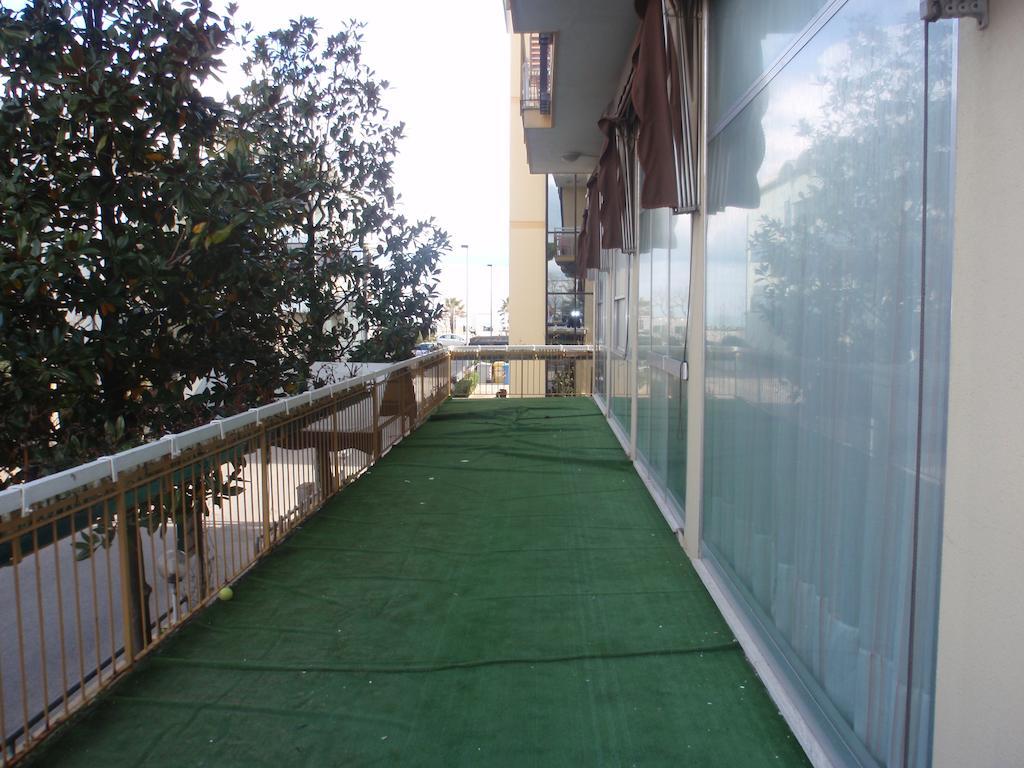 Hotel Glenn Rimini Exterior foto