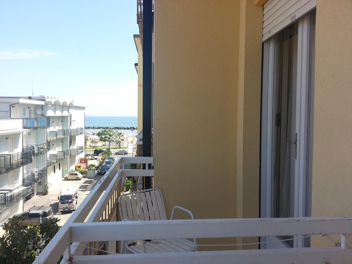 Hotel Glenn Rimini Exterior foto