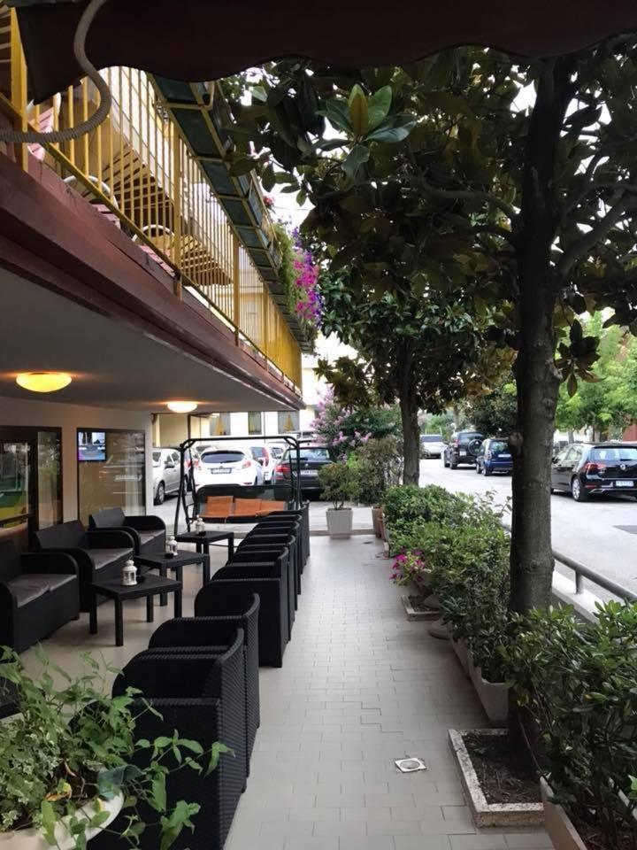 Hotel Glenn Rimini Exterior foto